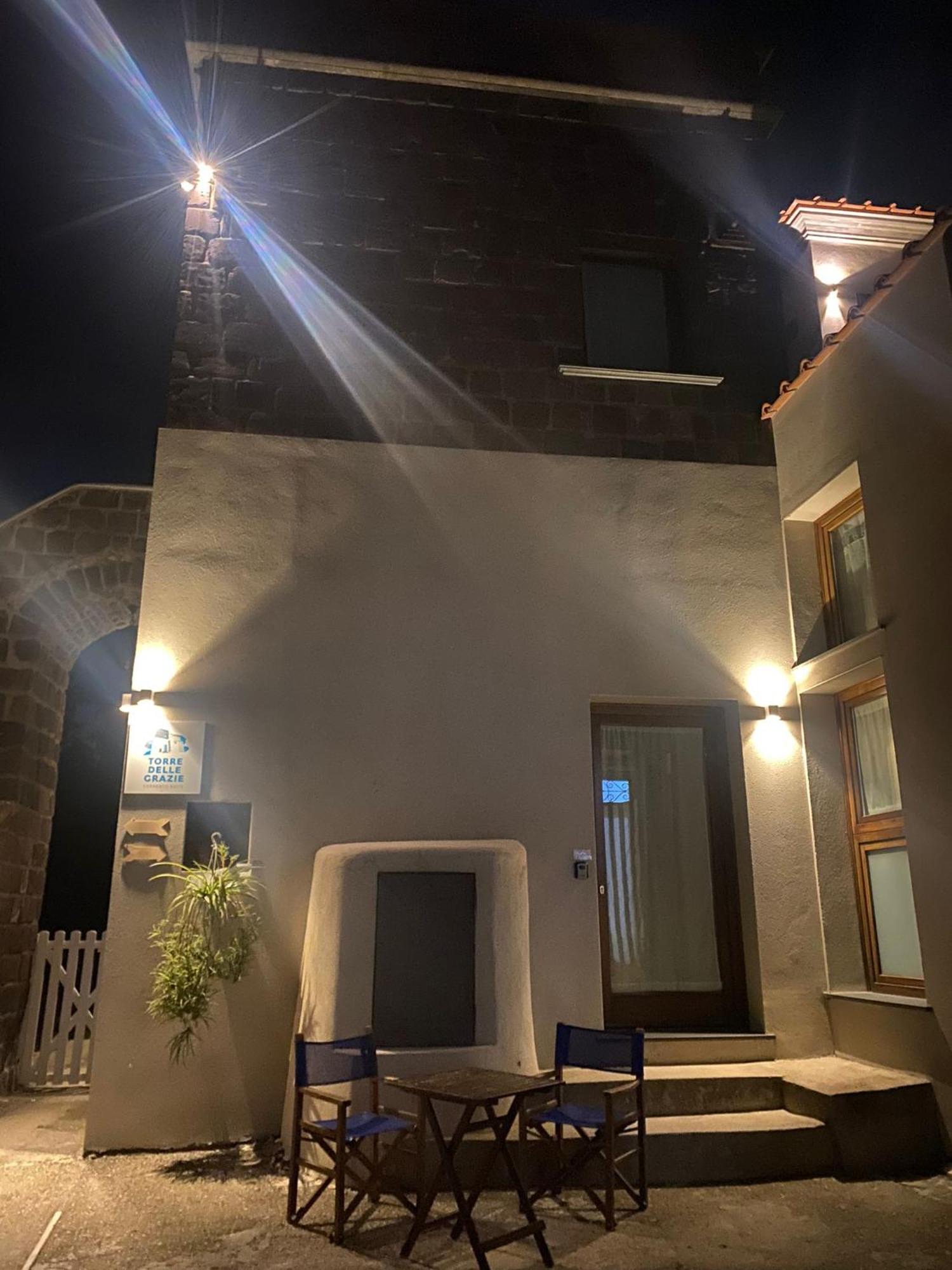 Torre Delle Grazie Sorrento Suite ヴィーコ・エクエンセ エクステリア 写真